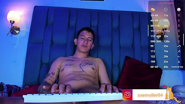 Zoe_Axel1