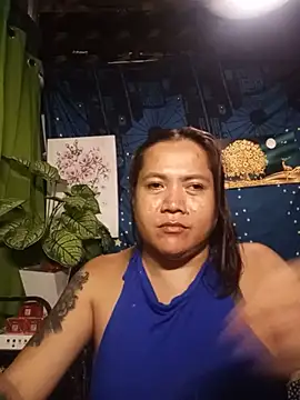 TabooSHOWgirl18 webcam