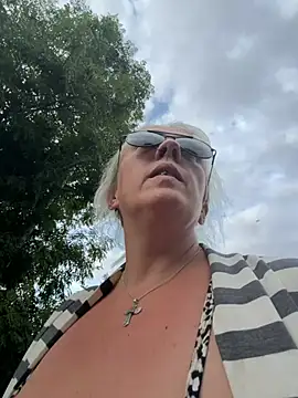 sexylady1983