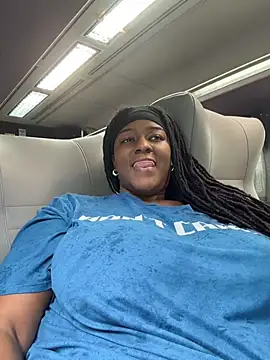 GirthGoddessCoco live webcam show