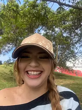 ChloeCollins__ live webcam show