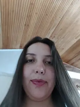 Bella_Karoline
