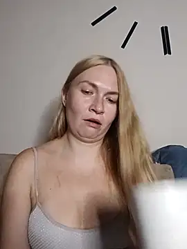 KisaVixen webcam