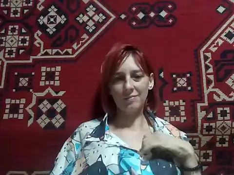 Ketti_mom live cam on StripChat