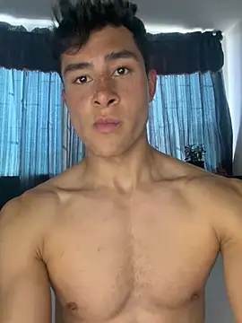 AustinJones_ live cam on StripChat