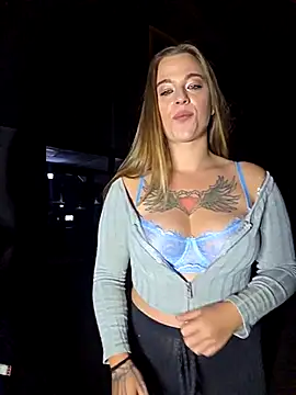 Luna_Lynn