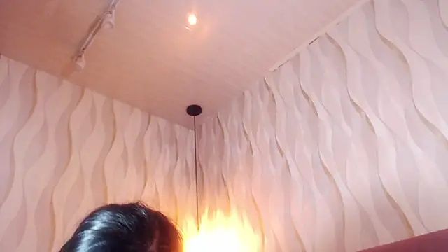 Milf_NaomiBraunx webcam