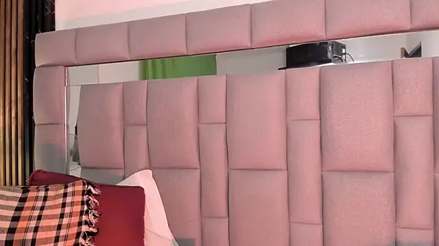 amaia_santini live webcam show