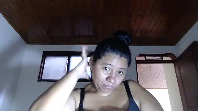 adrixxx38 webcam