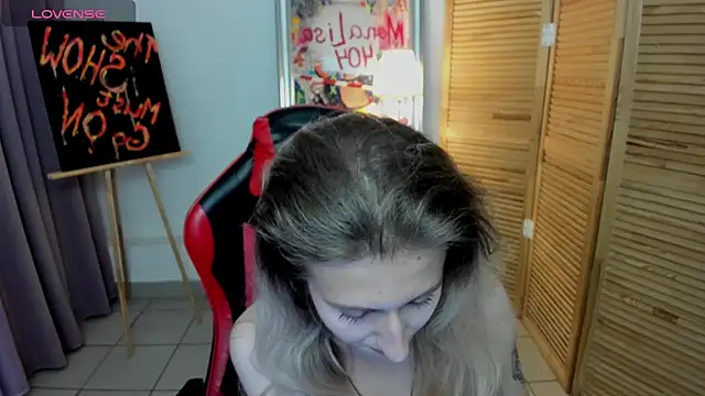 CamillaDreamer live cam on StripChat
