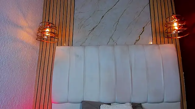 Ela_Queens live webcam show