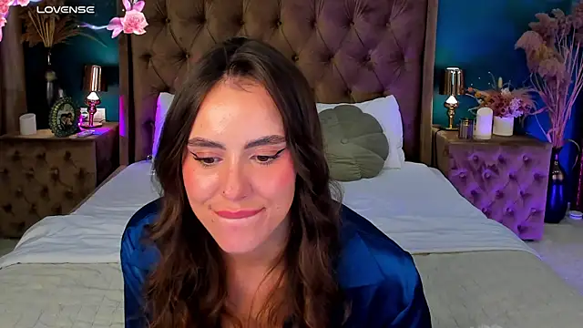 LunaKale live webcam show