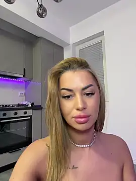 kirstievegas (F young) - Last tip chose what video to get😈🎁LT