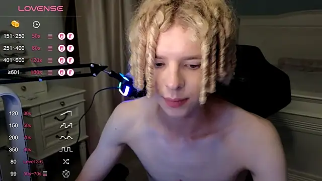 Kudi_Minnt webcam