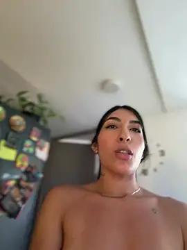 AshleyG_222 webcam