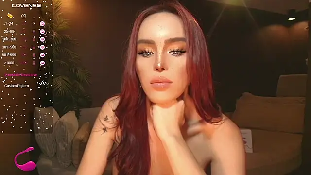 Model: GoddessaXX