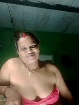 Shivani09900 live sex cam