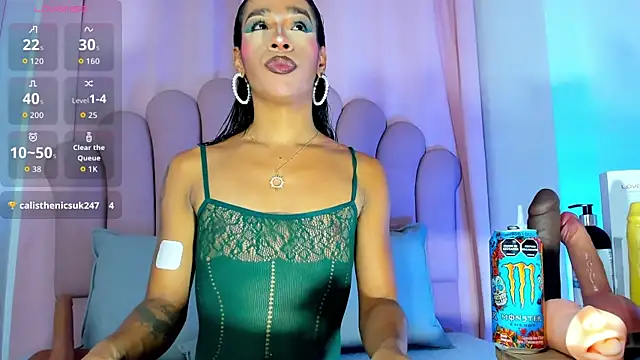 nicolemadrird (T young) - 🍑oil in the ass+ spankx5🍑