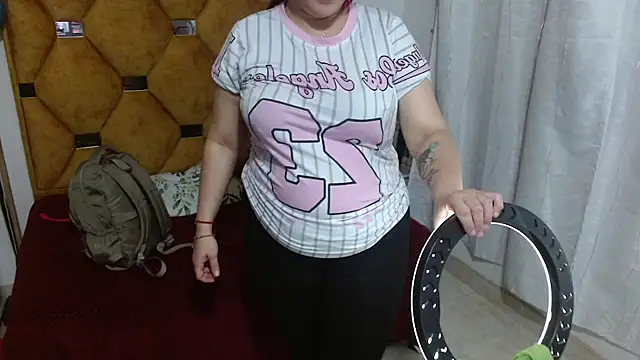 LITTLEJULES live webcam