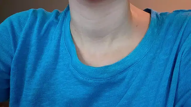 ExitedTroth webcam