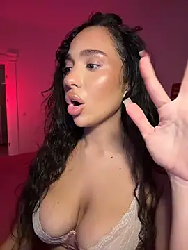 CardiSweetBaby live cam on StripChat