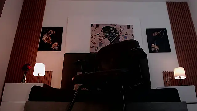 aleesha_cameron02 live cam on StripChat