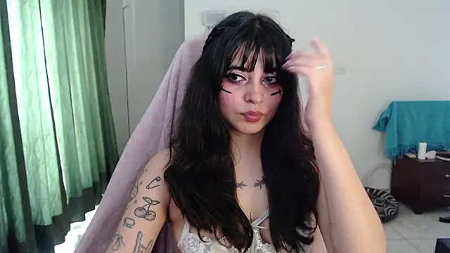 annagoth_ (F young) - Naked 4 u