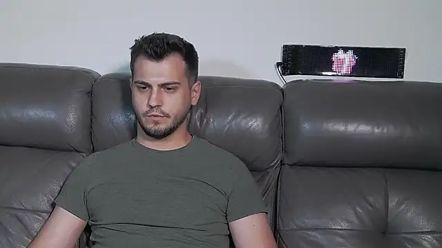 crazydom1 (M young) - cum show