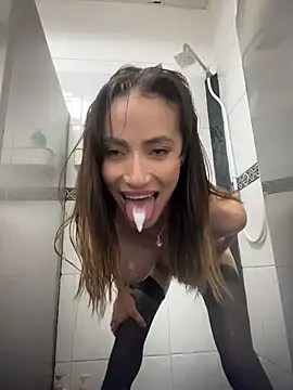IAmNobodyXXX live webcam show