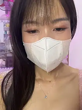 Lov3lily live webcam show