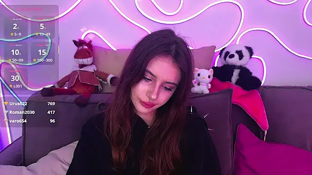 evvaavve live cam on StripChat