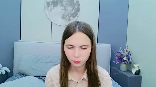 thalia_croft (F teen) - dick rating😏