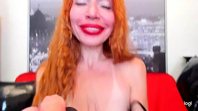 softlysoftlyasbeauty live cam on StripChat
