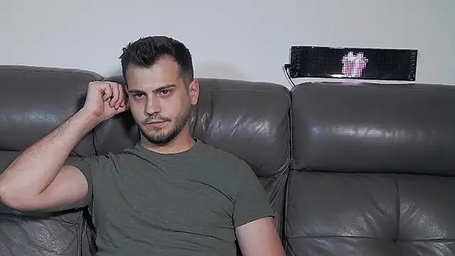 crazydom1 (M young) - cum show