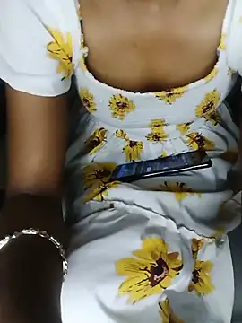 Riya____1 live cam on StripChat