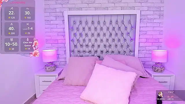 AriRose webcam