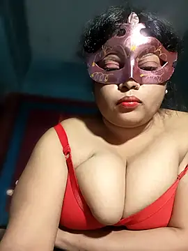 Priyanka-Love143 webcam