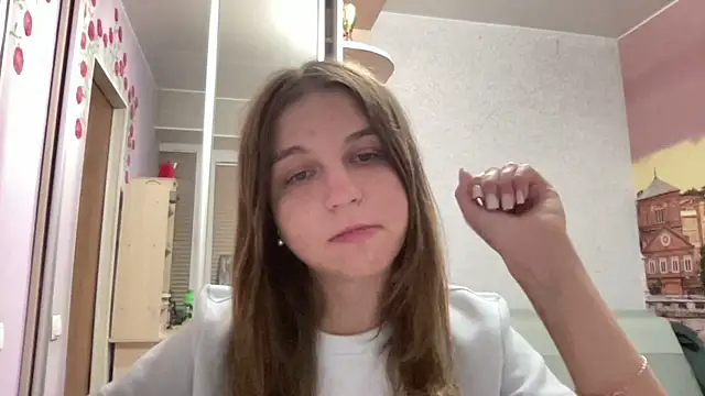 HwaTrippel live webcam show