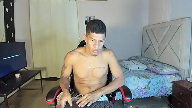Toptony22 webcam