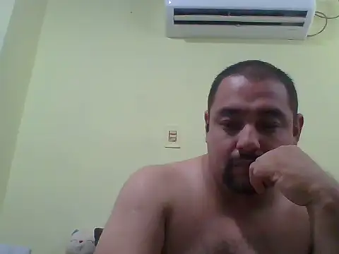 Blackcharro888 live cam on StripChat