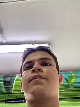 _Leo_Boy webcam