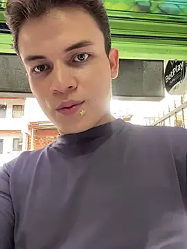 _Leo_Boy webcam