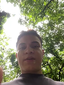 _Leo_Boy webcam