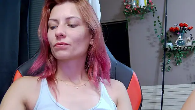 karo123421 live cam on StripChat