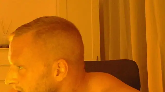 FitMarci live cam on StripChat