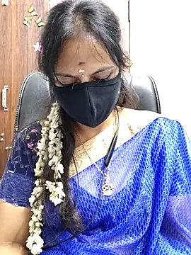 Tamil_white_beauty live webcam show