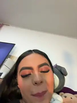 Aylin_Fox webcam
