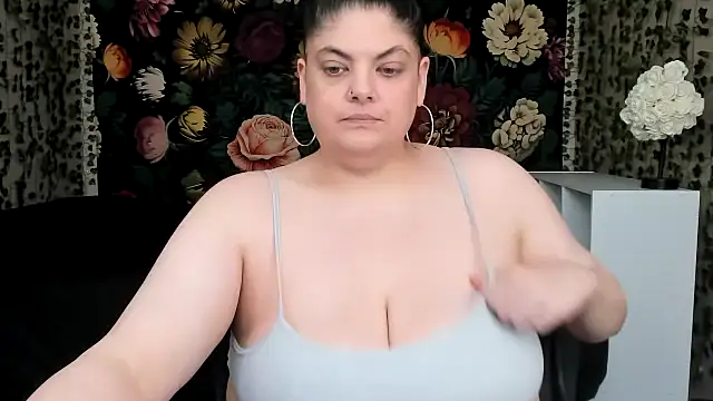 Exxxotic_Melons webcam