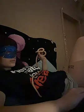 Lennore live cam on StripChat
