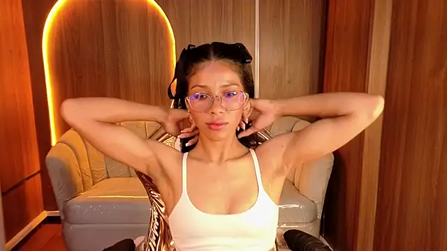 Alina_b_ webcam